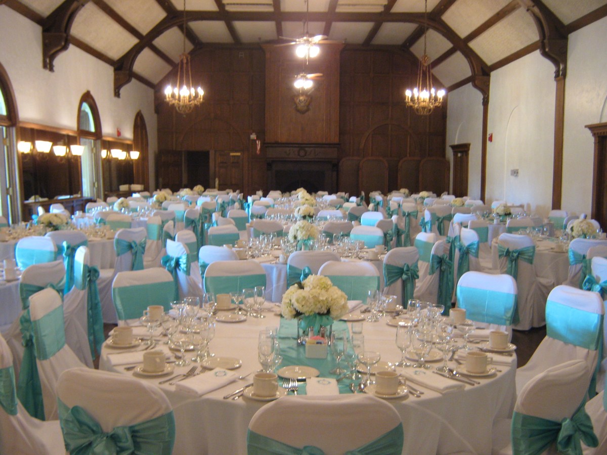 Wedding Flowers at Brookfield Country Club Williamsville NY