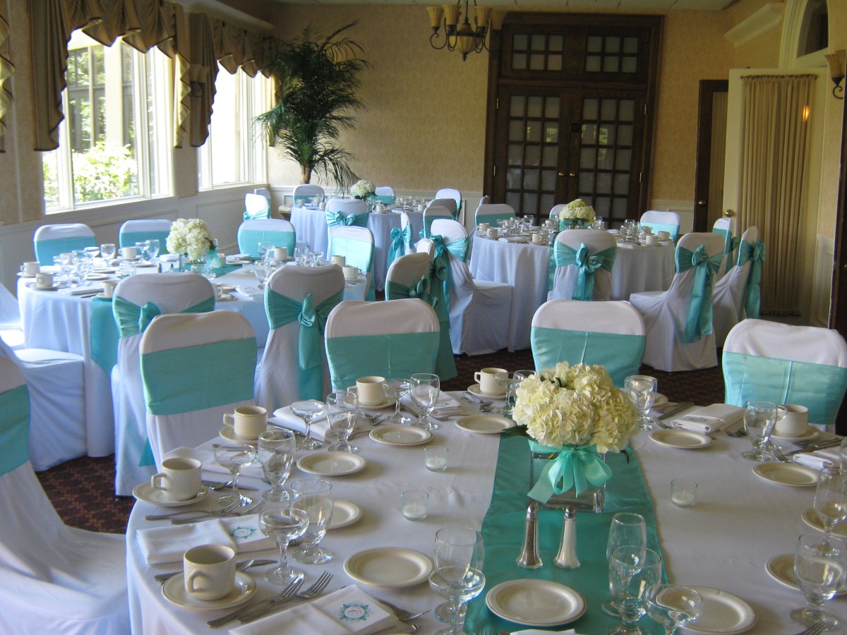 Wedding Flowers at Brookfield Country Club Williamsville NY