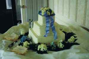 Williamsville NY Wedding reception flowers