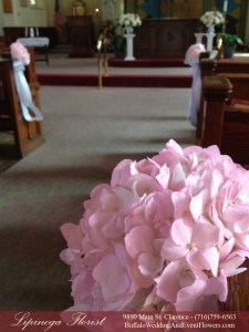 Wedding Flowers at The Butler Mansion in Buffalo NY