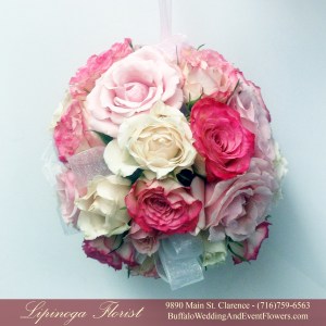 Wedding Flowers at The Butler Mansion in Buffalo NY